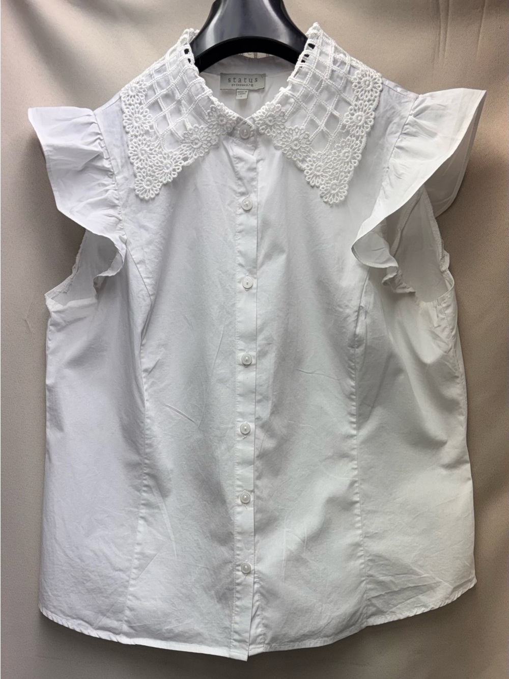 Status by Chenault White 100% Cotton crochet-collar flutter-sleeve Blouse Large